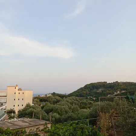 View Homestay Himare